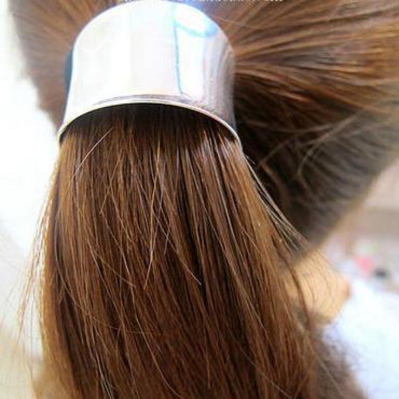 Women'S Accessories Manufacturers - Punk Meisje Haar Kleine En Glanzende