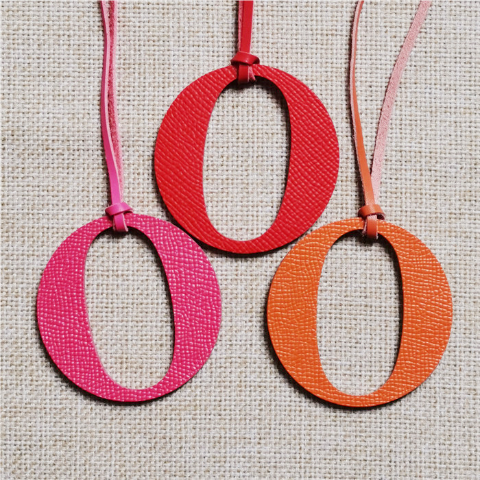 Engelse Letter O Alfabet Koeie - Women Accessories Name In English recensie en prijs